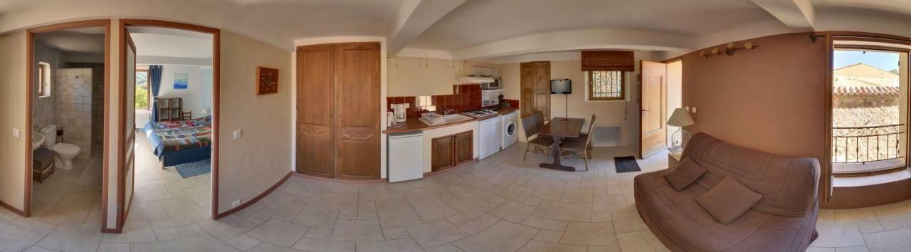 Les Gites Du Lac - Appartements Montauroux Buitenkant foto